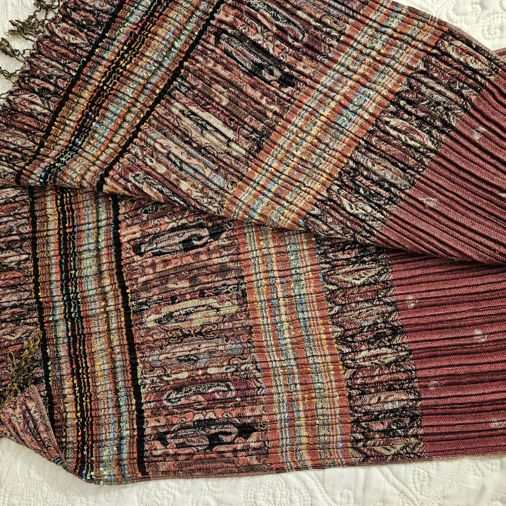 Scarf - Picture 3 of 5